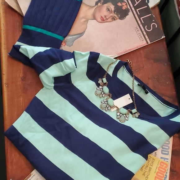 Talbots blue & green sweater w/ bell sleeves - Picture 10 of 10